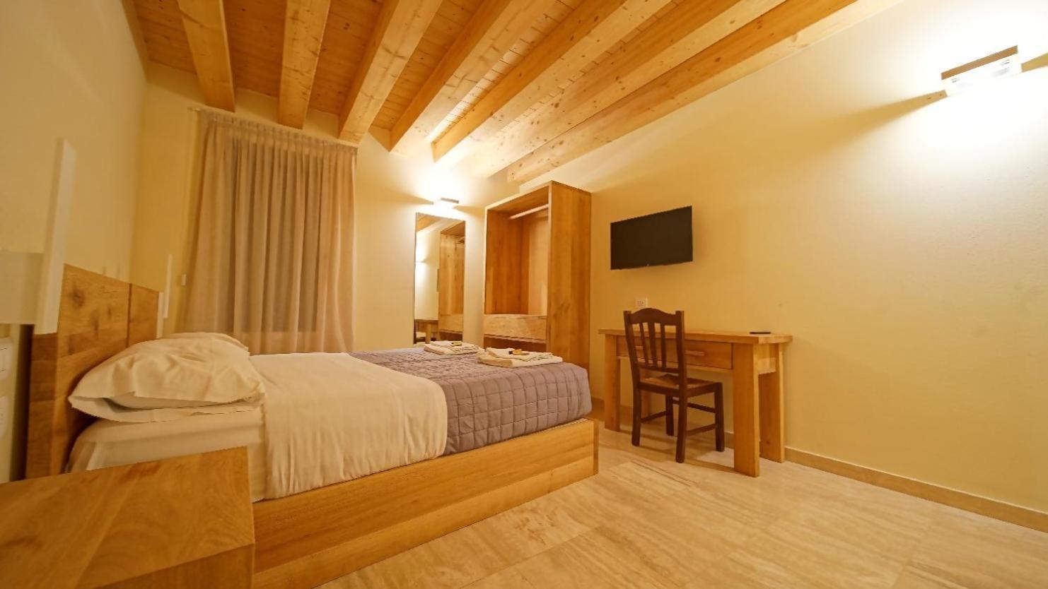 Destiny Suite E Relax Soave Exteriör bild